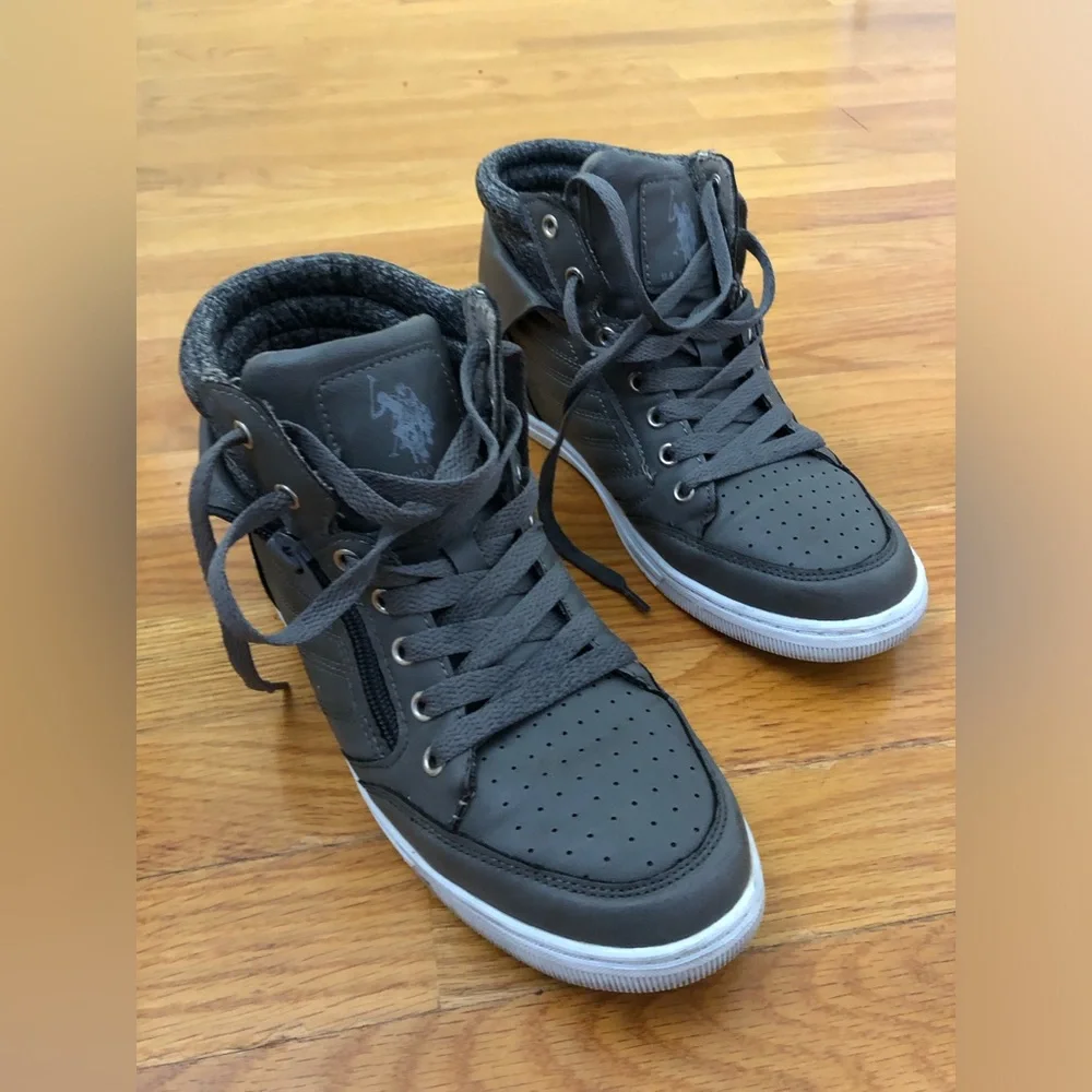 US Polo Assn. Sneaker Women's 8 Gray Faux Leather High Top Athletic Shoes
